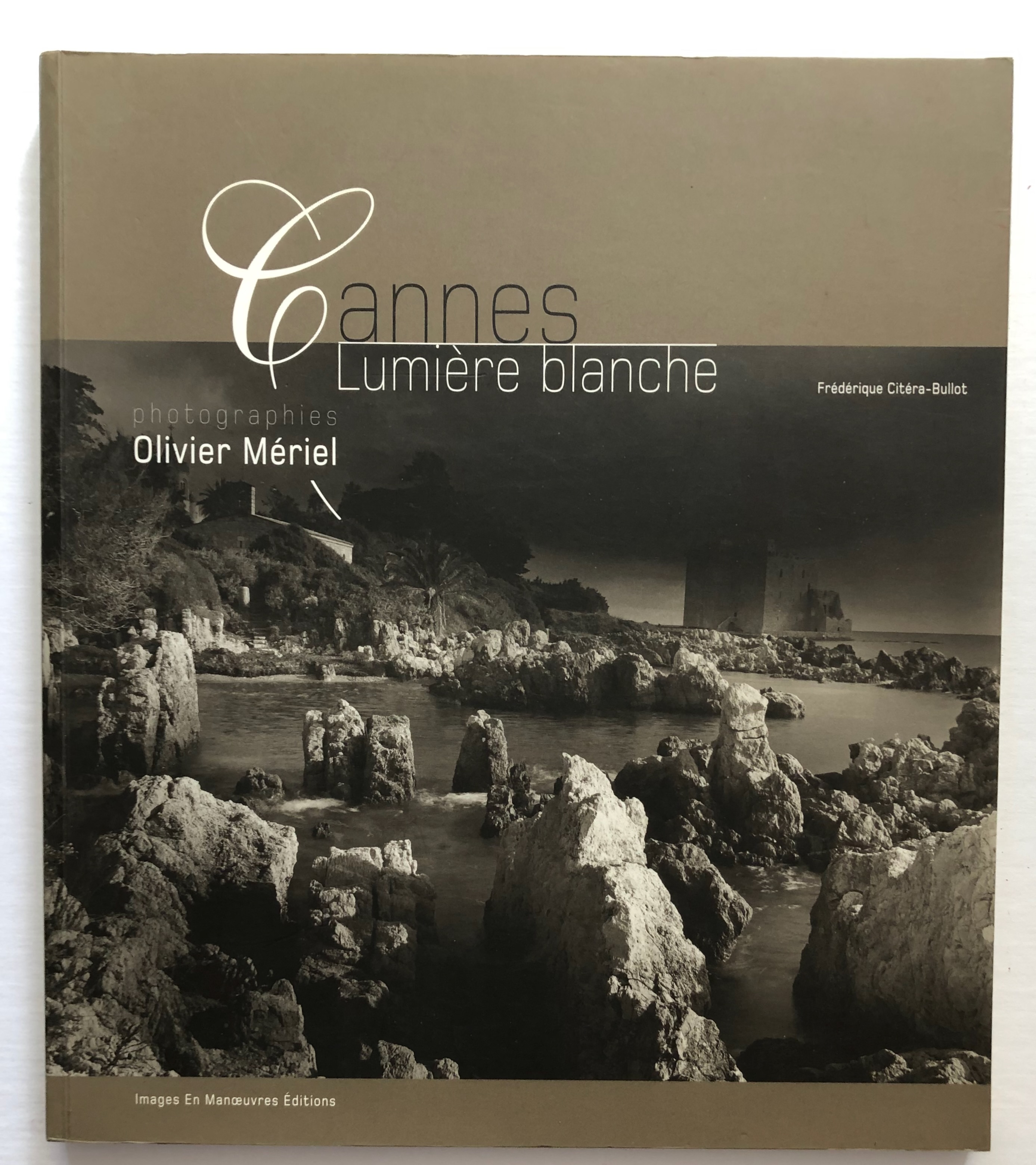 Couverture — Lumières Blanches - Cannes